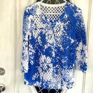 Women’s cute crochet top